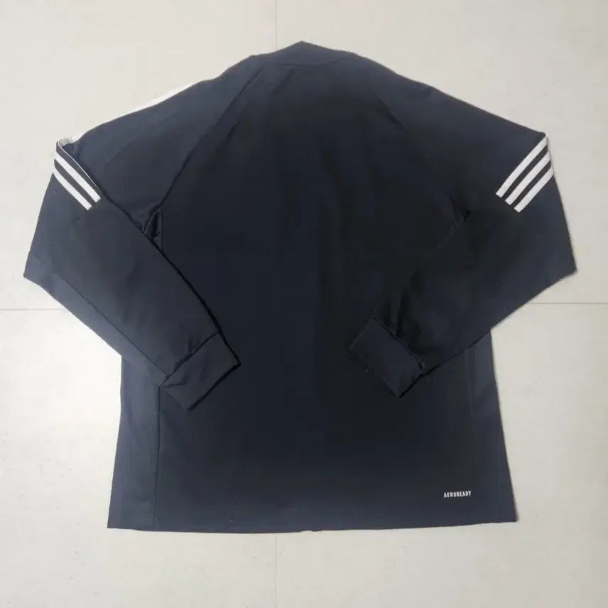 [BUNJANG] Adidas Training Set (New) / 아디다스 트레이닝 세트(새상품)