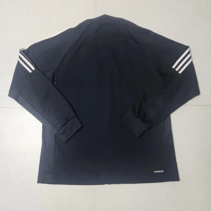 [BUNJANG] Adidas Training Set (New) / 아디다스 트레이닝 세트(새상품)