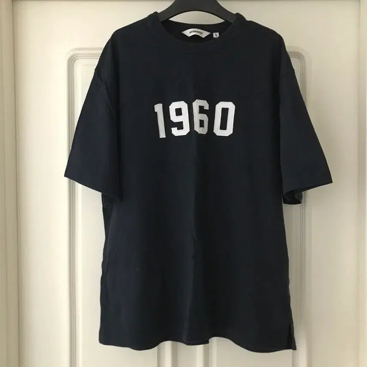 [BUNJANG] Uniform Bridge 1960 T-Shirt Navy / 유니폼브릿지 1960 반팔 티셔츠 L 네이비