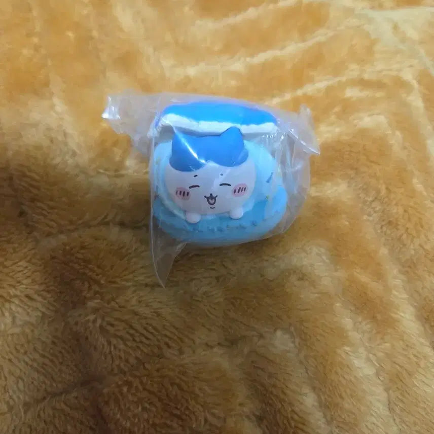 [BUNJANG] Chiikawa Hachiware Macaron Figure / 치이카와 하치와레 마카롱 가챠 새상품