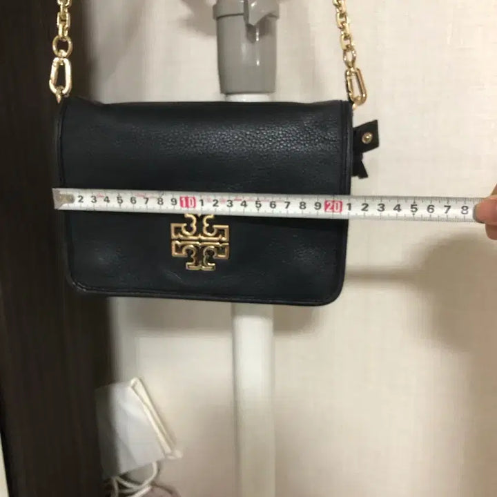 [BUNJANG] Tory Burch Black Leather Crossbody Bag / 토리버치 블랙 가죽 크로스백