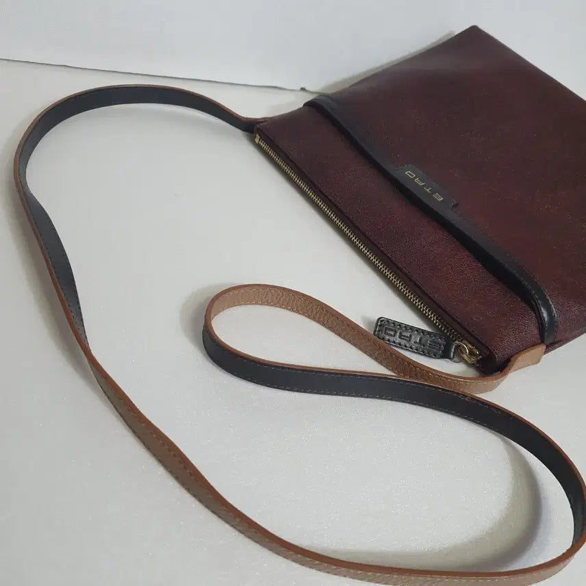 [BUNJANG] Authentic Etro Crossbody Bag / 정품 ㅡ에트로 ㅡ크로스백