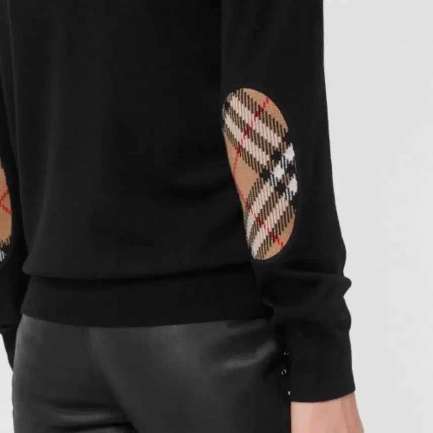 [BUNJANG] Burberry V-neck Knit / 정품 버버리 브이넥니트/버버리 블랙 엘보우 패치 니트