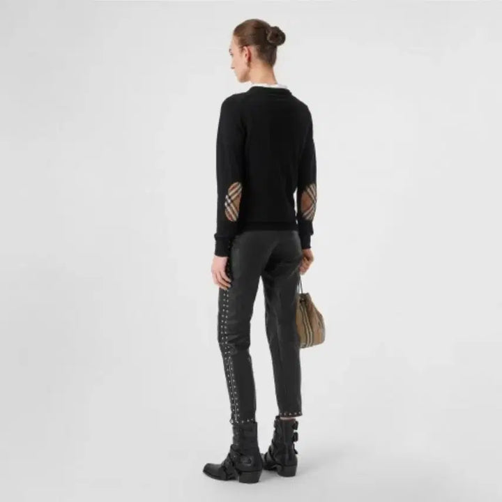 [BUNJANG] Burberry V-neck Knit / 정품 버버리 브이넥니트/버버리 블랙 엘보우 패치 니트