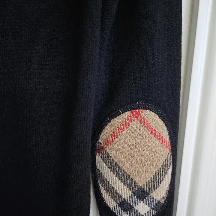 [BUNJANG] Burberry V-neck Knit / 정품 버버리 브이넥니트/버버리 블랙 엘보우 패치 니트