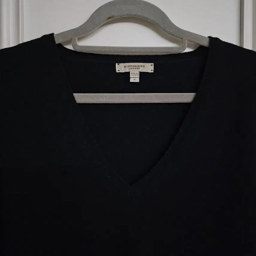 [BUNJANG] Burberry V-neck Knit / 정품 버버리 브이넥니트/버버리 블랙 엘보우 패치 니트