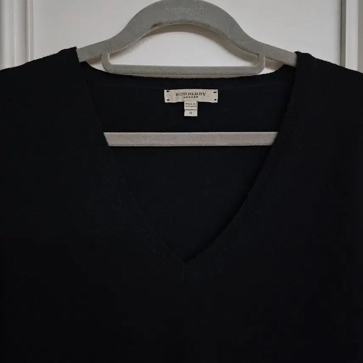 [BUNJANG] Burberry V-neck Knit / 정품 버버리 브이넥니트/버버리 블랙 엘보우 패치 니트