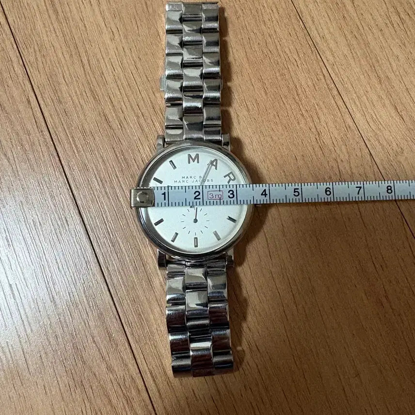 [BUNJANG] Marc Jacobs Baker Silver Metal Watch / 마크 제이콥스 베이커(Baker) 실버 메탈 여성 시계-남녀 공용