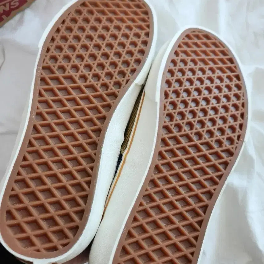 [SOLD OUT] 반스 에라 퀼티드 반다나 230 새제품