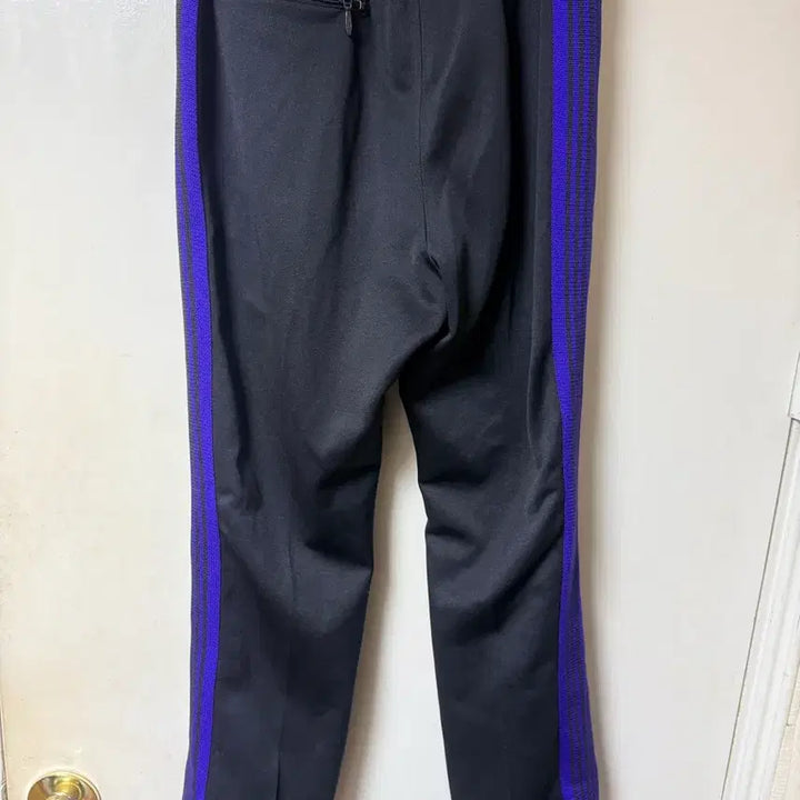 [BUNJANG] Needles Narrow Track Pants Charcoal Purple / (M) 니들스 내로우 트랙팬츠 차콜(검정) 퍼플