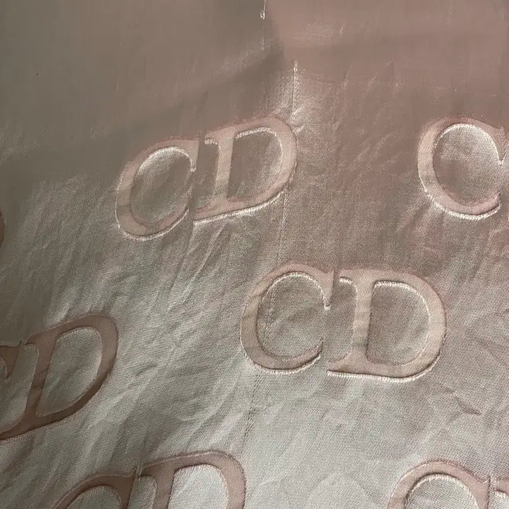 [BUNJANG] Christian Dior CD Logo Pink Silk Scarf / 150만원~>28만원(정품)크리스찬 디올 CD 로고 핑크 실크 스카프