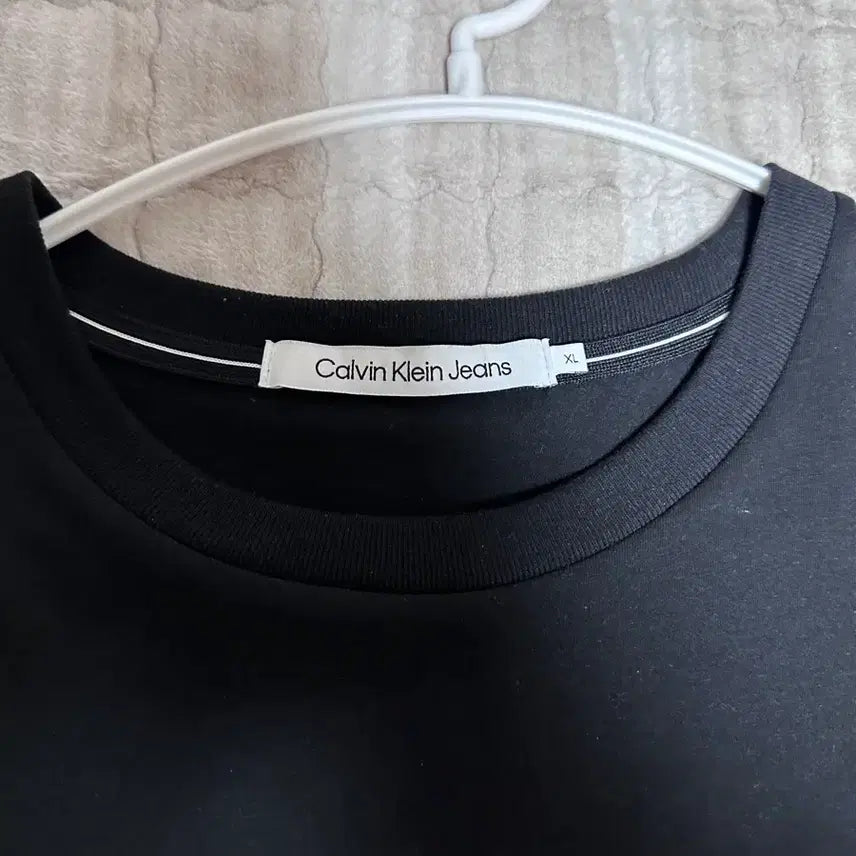 [SOLD OUT] 캘빈클라인 반팔 XL