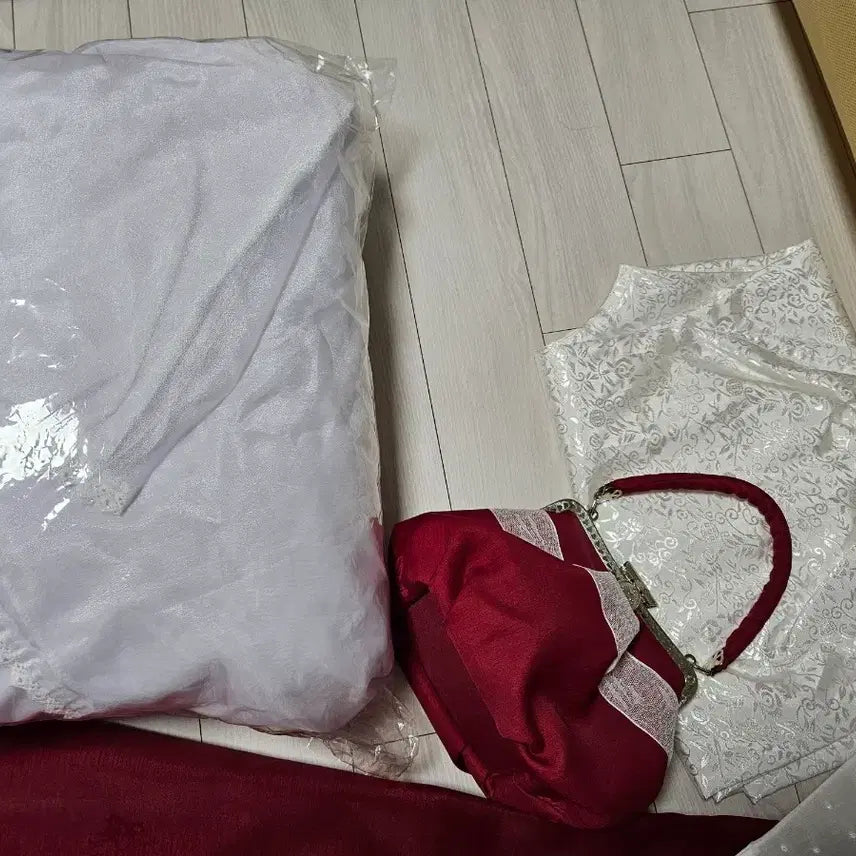 [BUNJANG] Custom Bride Hanbok Full Set (Size 55) / 신부 한복 풀세트 (55사이즈)