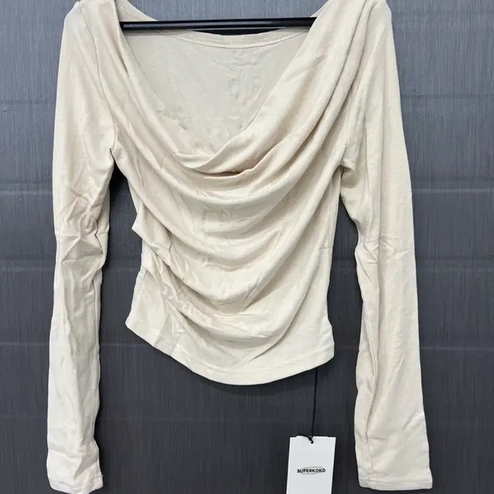 [BUNJANG] SUPERKOKO Drape Long Sleeve T-Shirt / [새상품] SUPERKOKO 드레이프 긴팔 티셔츠