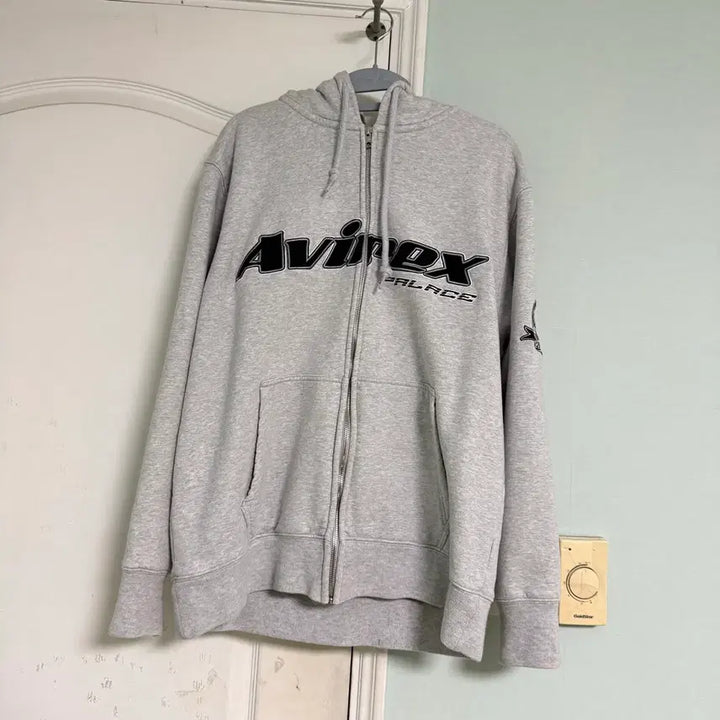 [SOLD OUT] 팔라스 아비렉스 후드집업