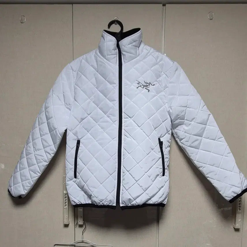 [BUNJANG] Arc'teryx Quilted Padded Jacket / 누빔패딩