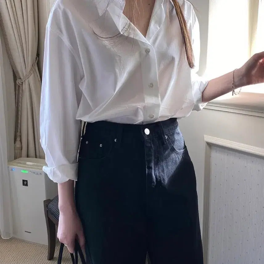 [BUNJANG] Kinda Beige Diane Shirt White / 킨다베이지 page 다이앤 셔츠 화이트