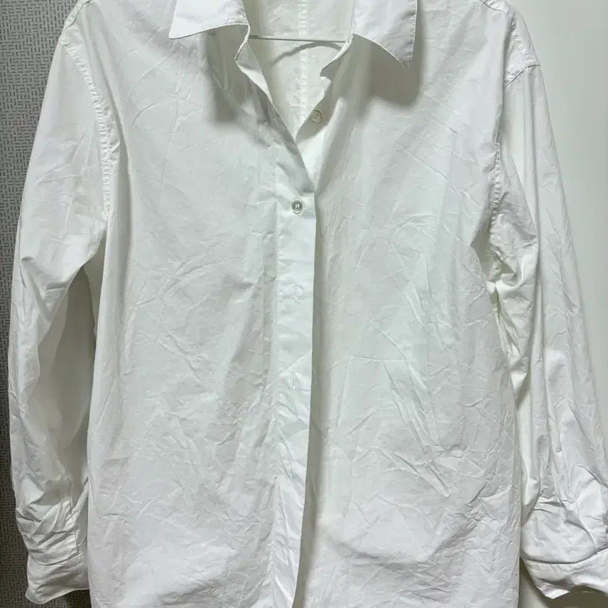 [BUNJANG] Kinda Beige Diane Shirt White / 킨다베이지 page 다이앤 셔츠 화이트