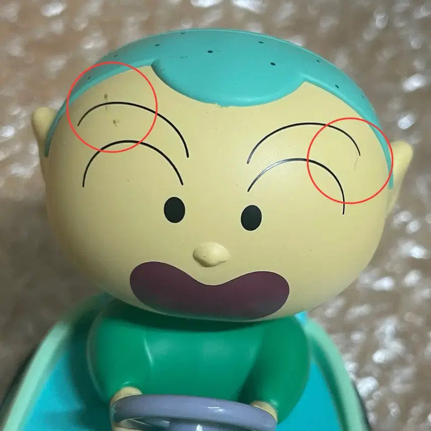 [BUNJANG] Crayon Shin-chan Hun-i Solar Figure / 짱구 훈이 자동차 솔라 피규어