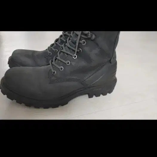 [BUNJANG] Eco Leather Waterproof Boots / 에코 가죽 방수워커부츠 265~270