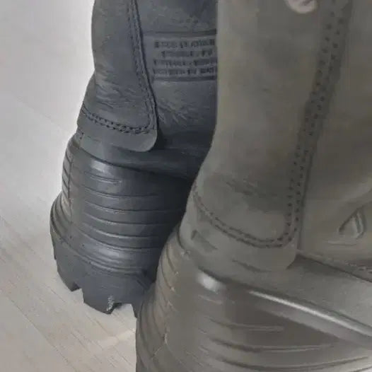 [BUNJANG] Eco Leather Waterproof Boots / 에코 가죽 방수워커부츠 265~270