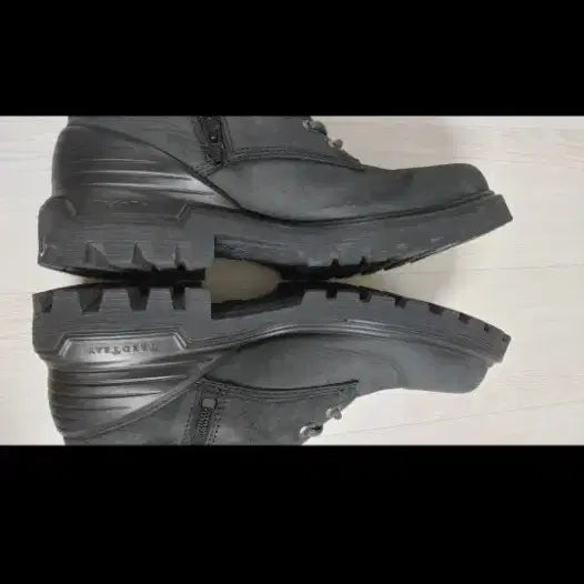 [BUNJANG] Eco Leather Waterproof Boots / 에코 가죽 방수워커부츠 265~270
