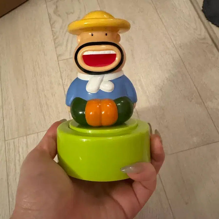 [BUNJANG] Uncle Cal Mood Lamp / 칼아저씨 무드등