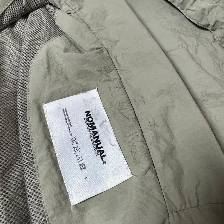 [BUNJANG] No.Manual SAIL WIND SHELL - SAND GRAY - L Size / 노매뉴얼 SAIL WIND SHELL - SAND GRAY - L사이즈