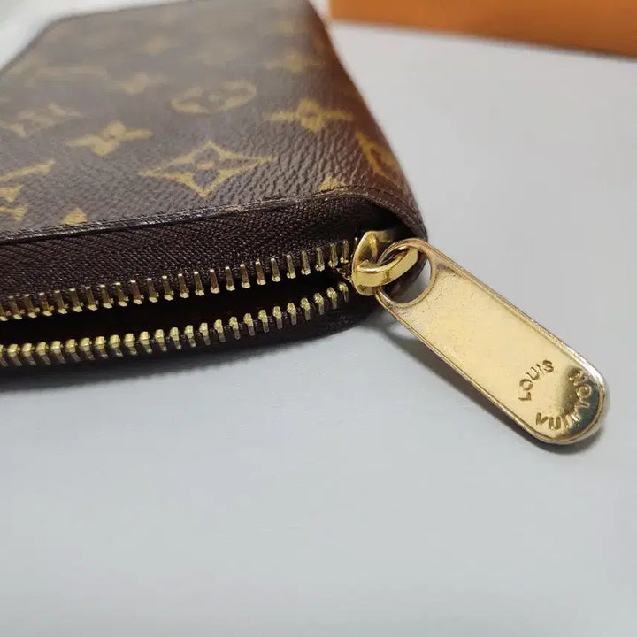 [BUNJANG] Louis Vuitton Monogram Wallet / (정품)루이비통 월릿 모노그램 지퍼.지퍼돌이 지갑.장지갑 판매합니다