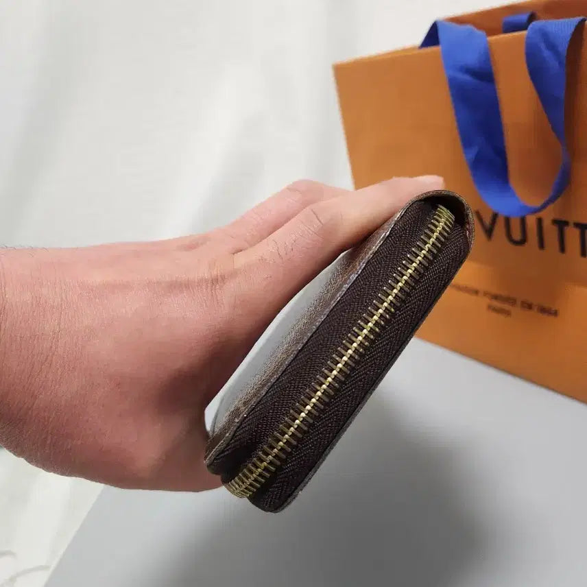 [BUNJANG] Louis Vuitton Monogram Wallet / (정품)루이비통 월릿 모노그램 지퍼.지퍼돌이 지갑.장지갑 판매합니다