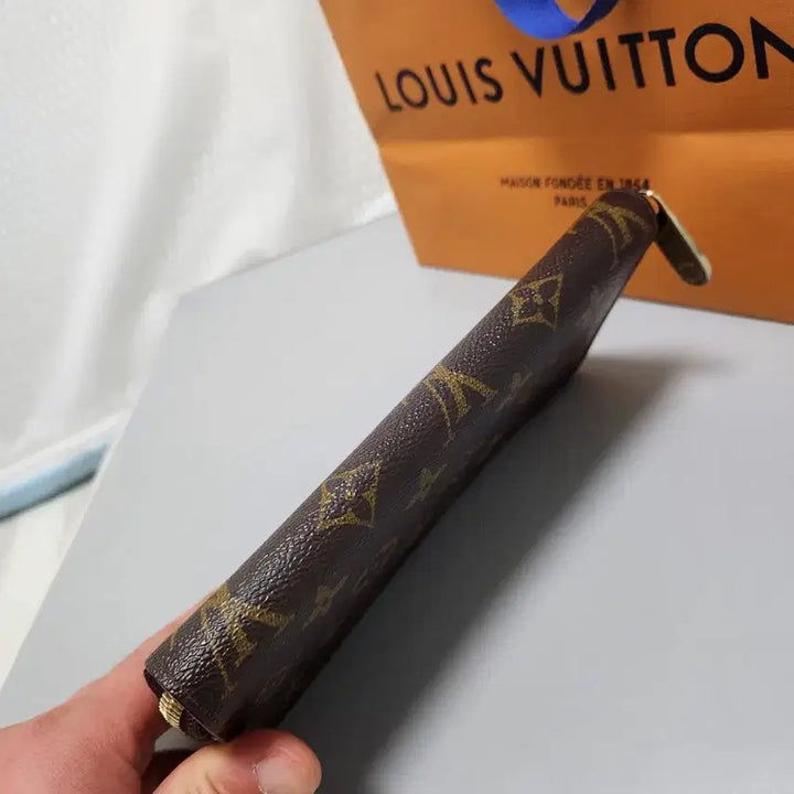 [BUNJANG] Louis Vuitton Monogram Wallet / (정품)루이비통 월릿 모노그램 지퍼.지퍼돌이 지갑.장지갑 판매합니다