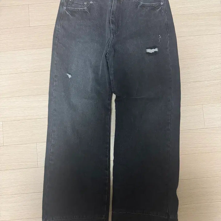 [BUNJANG] Mothersfather Twist Hem Denim Jeans Size 3 / 마더스파더 트위스트 헴 데님 3사이즈
