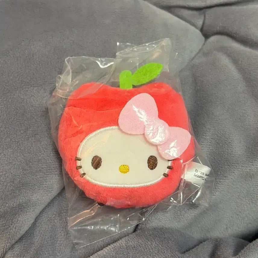 [BUNJANG] Sanrio Hello Kitty Fruit Scent Keychain New / 산리오 헬로키티 과일 향기 키링 새상품