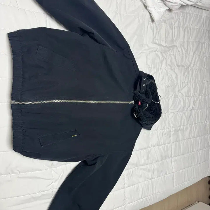 [BUNJANG] Supreme 25FW Pow Shrring Lined Bomber Jacket Black L / 슈프림 25FW 포우 셔링 라인드 봄버 자켓 블랙 L사이즈 중고 판매