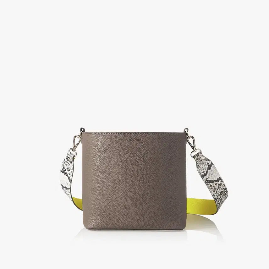 [BUNJANG] FIND KAPOOR Pingo Bucket Bag / FIND KAPOOR 파인드카푸어 버킷백 가방 핑고백