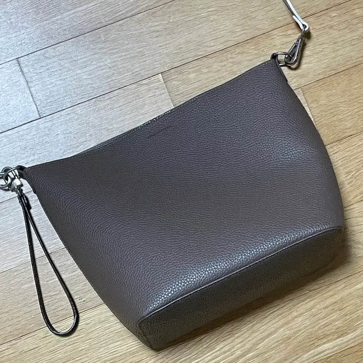 [BUNJANG] FIND KAPOOR Pingo Bucket Bag / FIND KAPOOR 파인드카푸어 버킷백 가방 핑고백