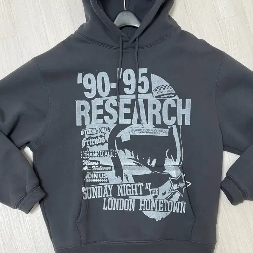 [SOLD OUT] 비바스튜디오 후드티 차콜 s