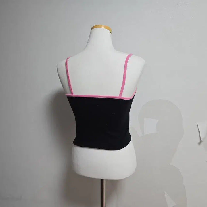 [BUNJANG] Blackpink Crop Tank Top Y2K Style / (운포) 블랙핑크 크롭나시 나시 y2k 갸루