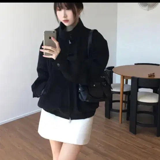 [BUNJANG] Avely Kitten High Neck Quilted Suede Jacket / 에이블리 도심 키튼 하이넥 스웨이드 누빔 자켓