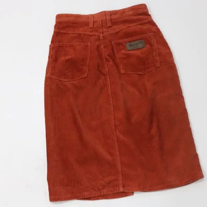 [BUNJANG] Chocol Wrangler Corduroy Midi Skirt / 초콜 x 랭글러 코듀로이 스커트