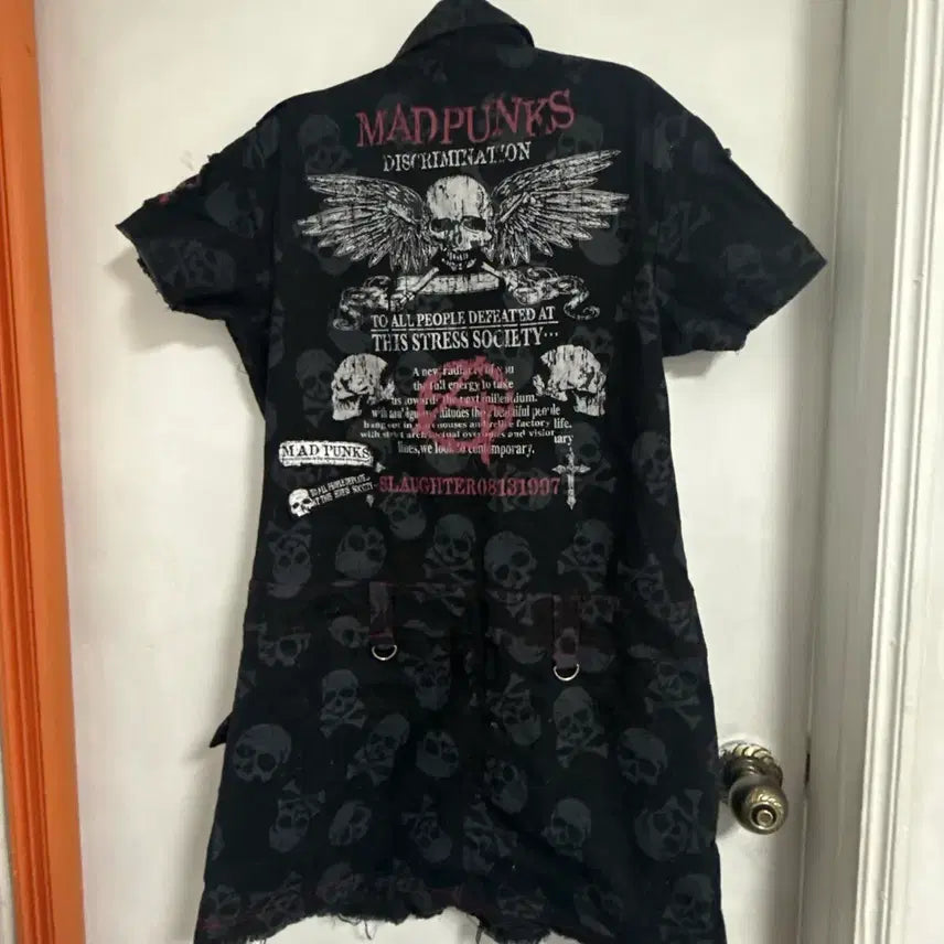 [BUNJANG] Madpunk Skull Printing Short Sleeve Shirt Dress / 매드펑크 해골 프린팅 반팔 셔츠 원피스(고스 고딕 나나 캐캐체)