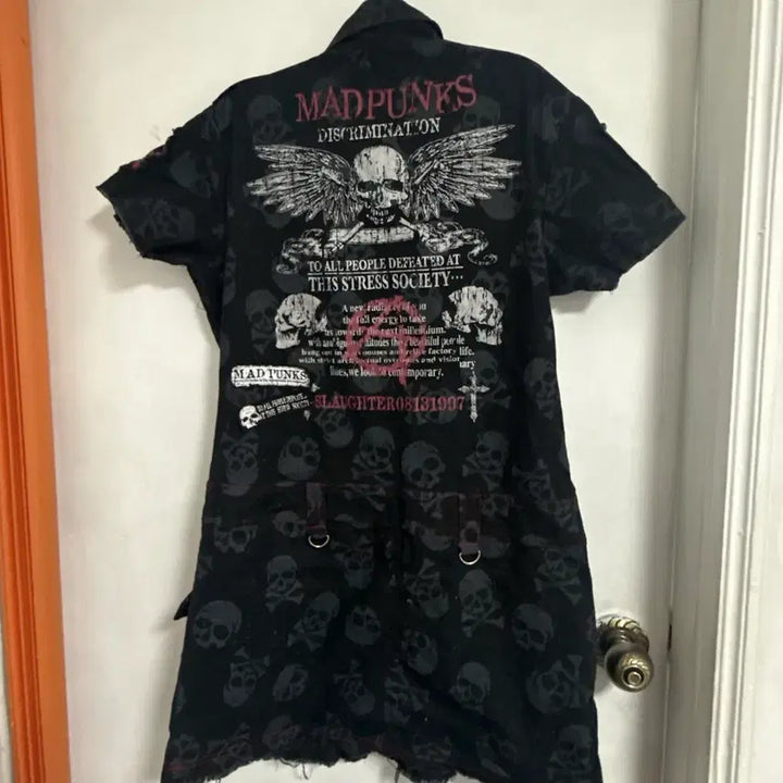 [BUNJANG] Madpunk Skull Printing Short Sleeve Shirt Dress / 매드펑크 해골 프린팅 반팔 셔츠 원피스(고스 고딕 나나 캐캐체)