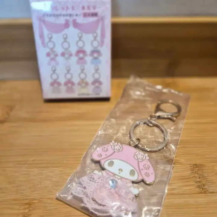 [BUNJANG] My Melody Birthday Series Pink Dress Keyring / 마멜 생일시리즈 핑크드레스키링