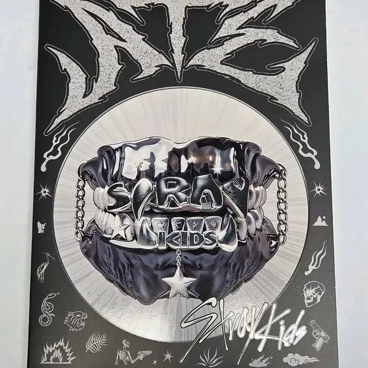 [BUNJANG] Stray Kids ATE Unsealed Album / 스트레이키즈 ATE 개봉앨범 (포카0)