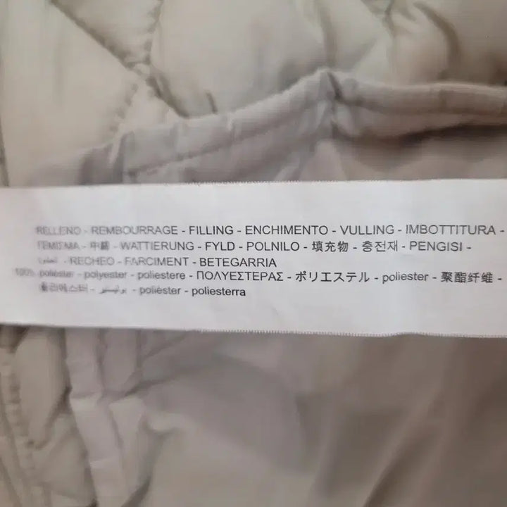 [BUNJANG] Zara Beige Quilted Bomber Jacket S Size / 자라 베이지 퀼팅 봄버 자켓 S사이즈 55~77