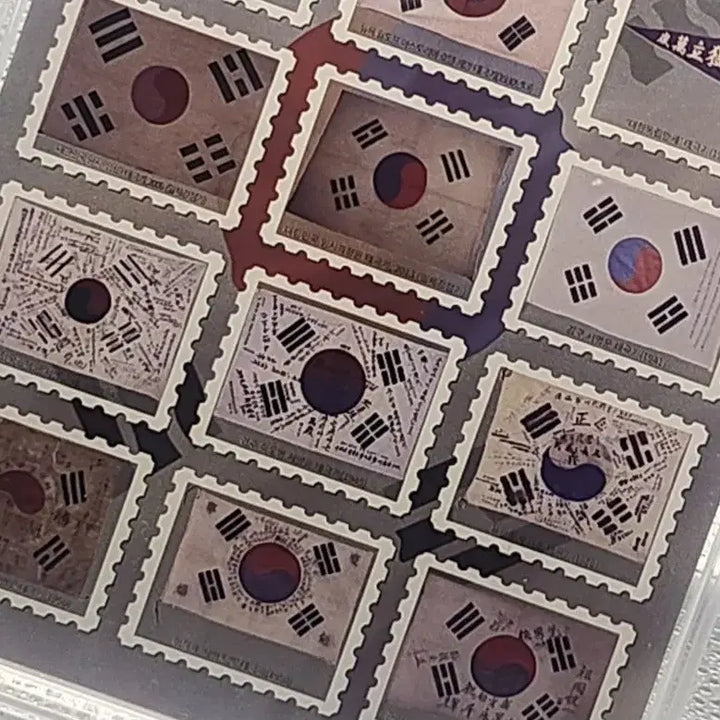 [BUNJANG] Historical Taegeukgi Silver Frame / 역사속 태극기 A5 우표형 실버 액자