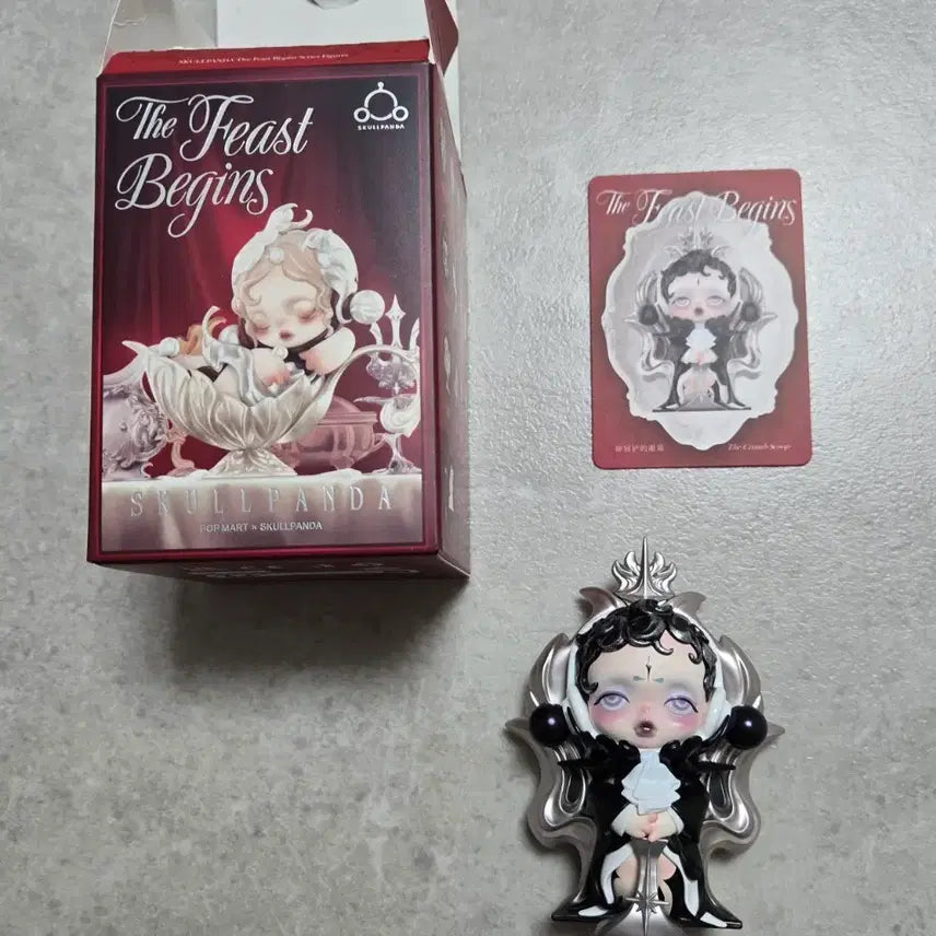[BUNJANG] Popmart Skullpanda Feast Series Scoop Figure / 팝마트 스컬판다 만찬의서막 부스러기 스쿱 피규어