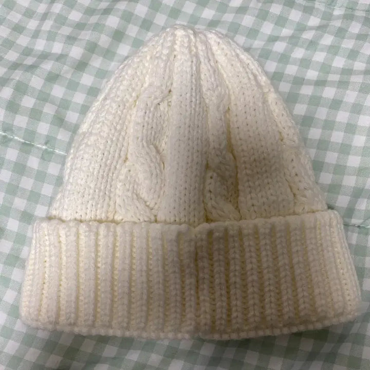 [BUNJANG] DENE DEET Ivory Beanie / 디네댓 아이보리 비니