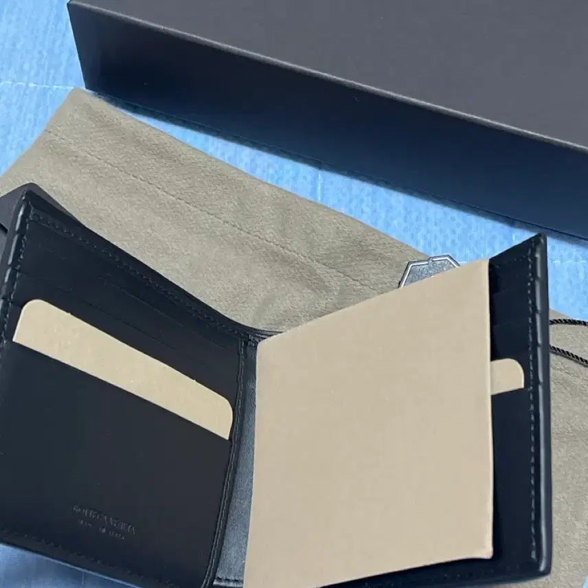 [BUNJANG] Bottega Veneta Wallet / 보테가베네타 반지갑