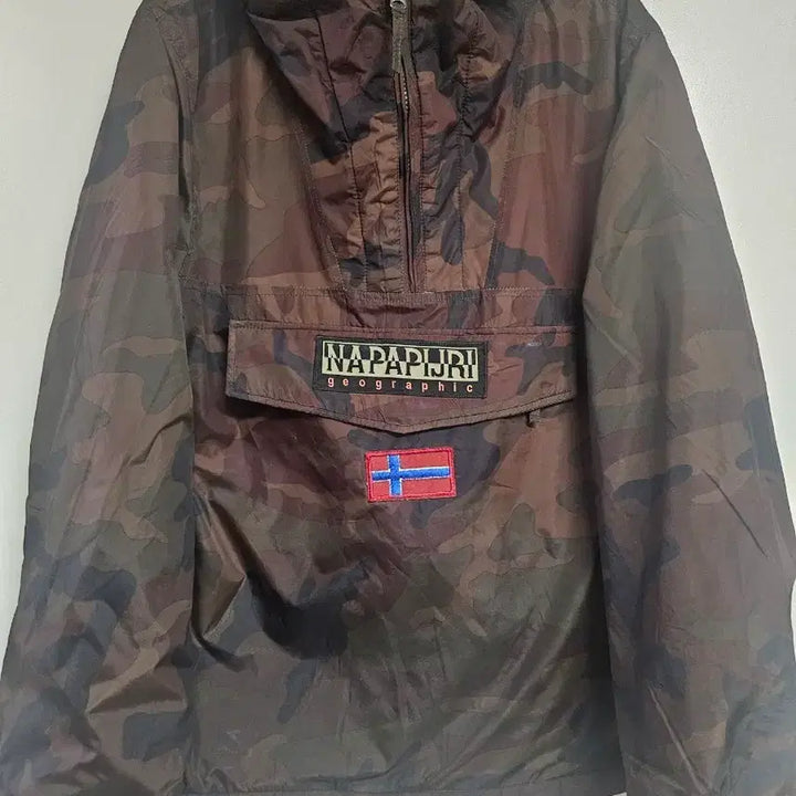 [BUNJANG] Napapijri Rainforest Anorak Camo Jacket / 나파피리 레인포레스트 아노락 카모 (XXL/기모안감)